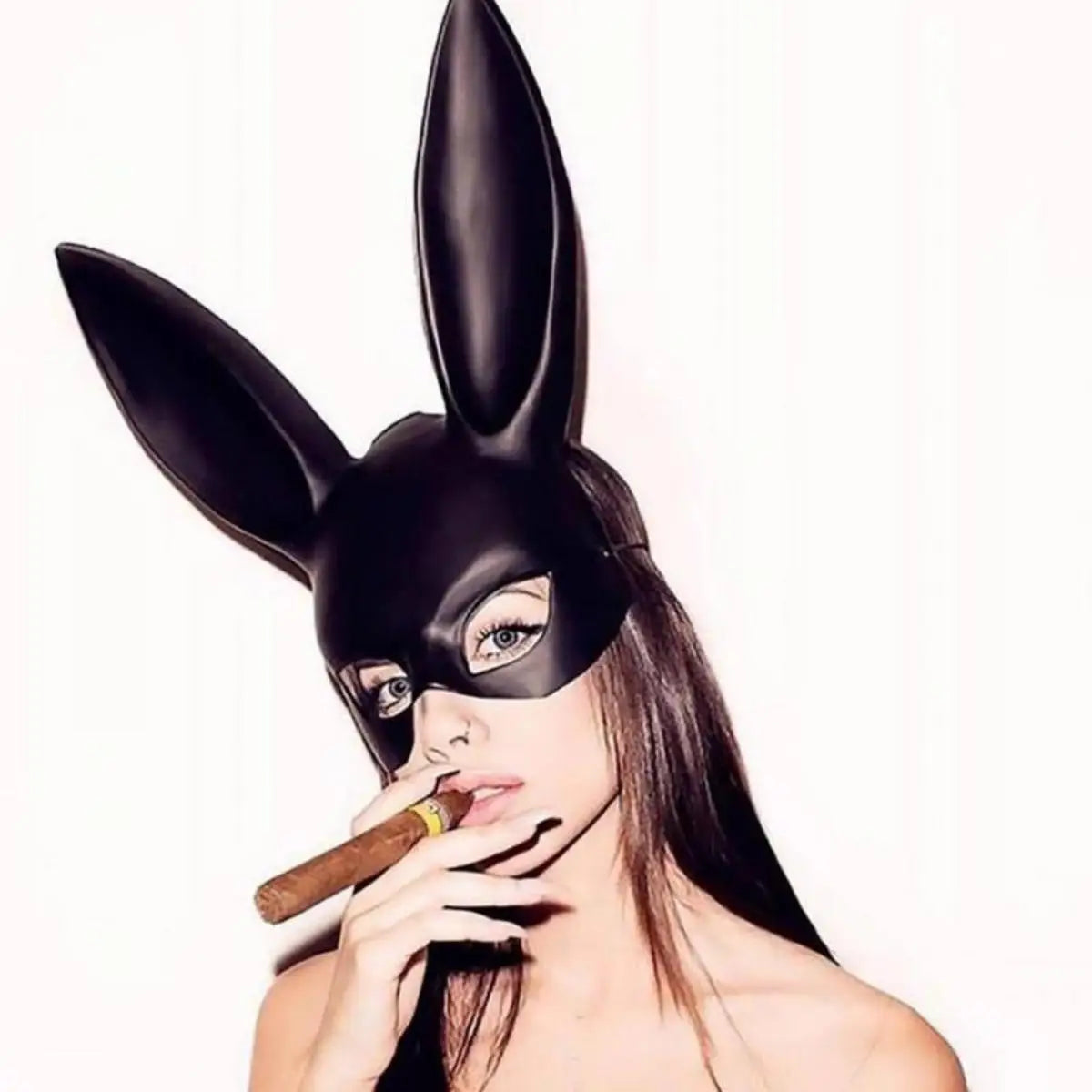 Black or White Rabbit Mask Halloween Party Decoration